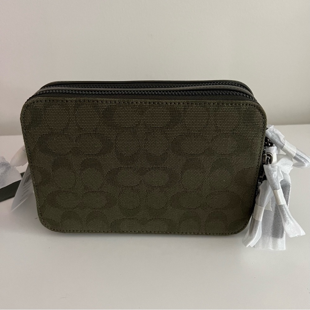 Coach Charter Crossbody 19 Bag In Army Green